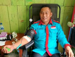 Berikan Motivasi Kepada Warganya, Kades Enggal Rejo Banyuasin Ikut Donor Darah