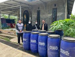 PT.Pertamina EP Sangatta Serahkan Bantuan  Drum Plastik Untuk  Pengolahan Sampah Komunitas Peduli Lingkungan