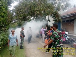 Peduli Kesehatan Warga, Koramil 2505/Kalipucang Pagandaran Dampingi Fogging  