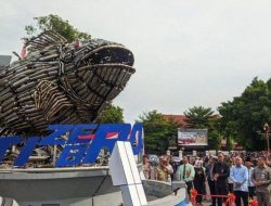 Pertama Di Indonsia, Monumen Ikan Bandeng Terbuat Ribuan Knalpot Brong Sitaan Satlantas Polresta Pati