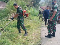 Koramil Nagrak 0607-10 Bersama Masyarakat Karyabakti Bersihkan Jalan Kabupaten dan Desa Pawenang  