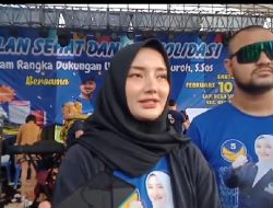 Jalan Sehat Bareng Caleg NasDem Cilacap Siti Sedot Animo Warga, Berhadiah Umroh dan Sepeda Motor