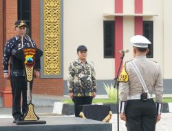 Pj Bupati Pimpin Apel Gelar Pasukan Ops Keselamatan Lalu Lintas Candi 2024 dan Aksi Keselamatan Jalan