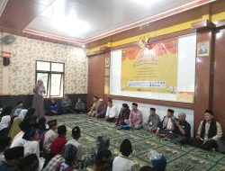 Kades Karang Tengah Kegiatan Smart Ramadhan Berikan Santunan Terhadap Anak Yatim Piatu