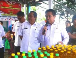 Pj Bupati Mura Beri Potongan Harga dalam Gerakan Pangan Murah