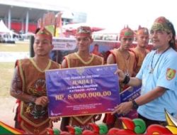 Mantap, Kabupaten Murung Raya Raih Juara I Lawang Sakepeng