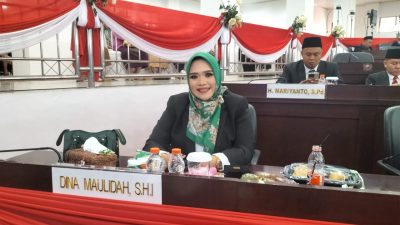 Dina Maulidah Resmi Dilantik Sebagai Anggota DPRD Murung Raya Periode 2024-2029